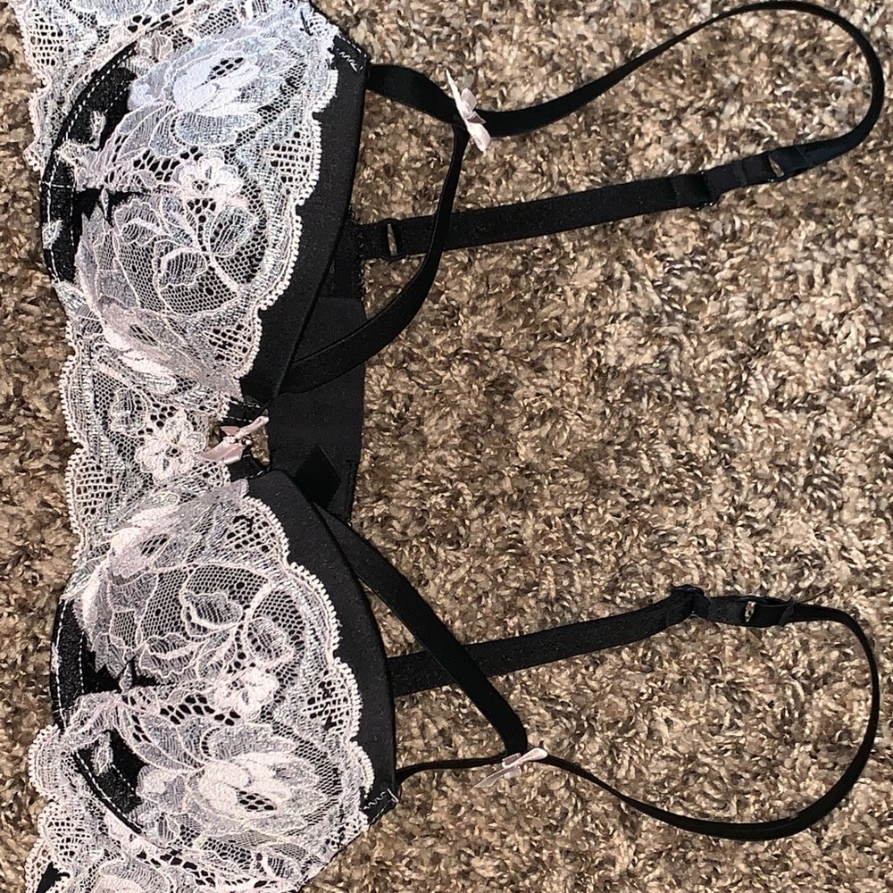 NWOT Pastel pink bra